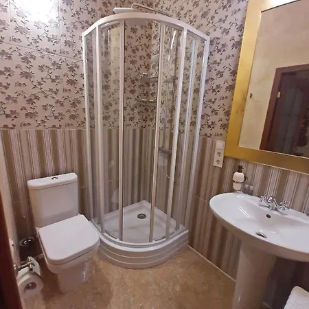 D'richelieu Apartment *